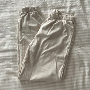 Brandy Melville sweats